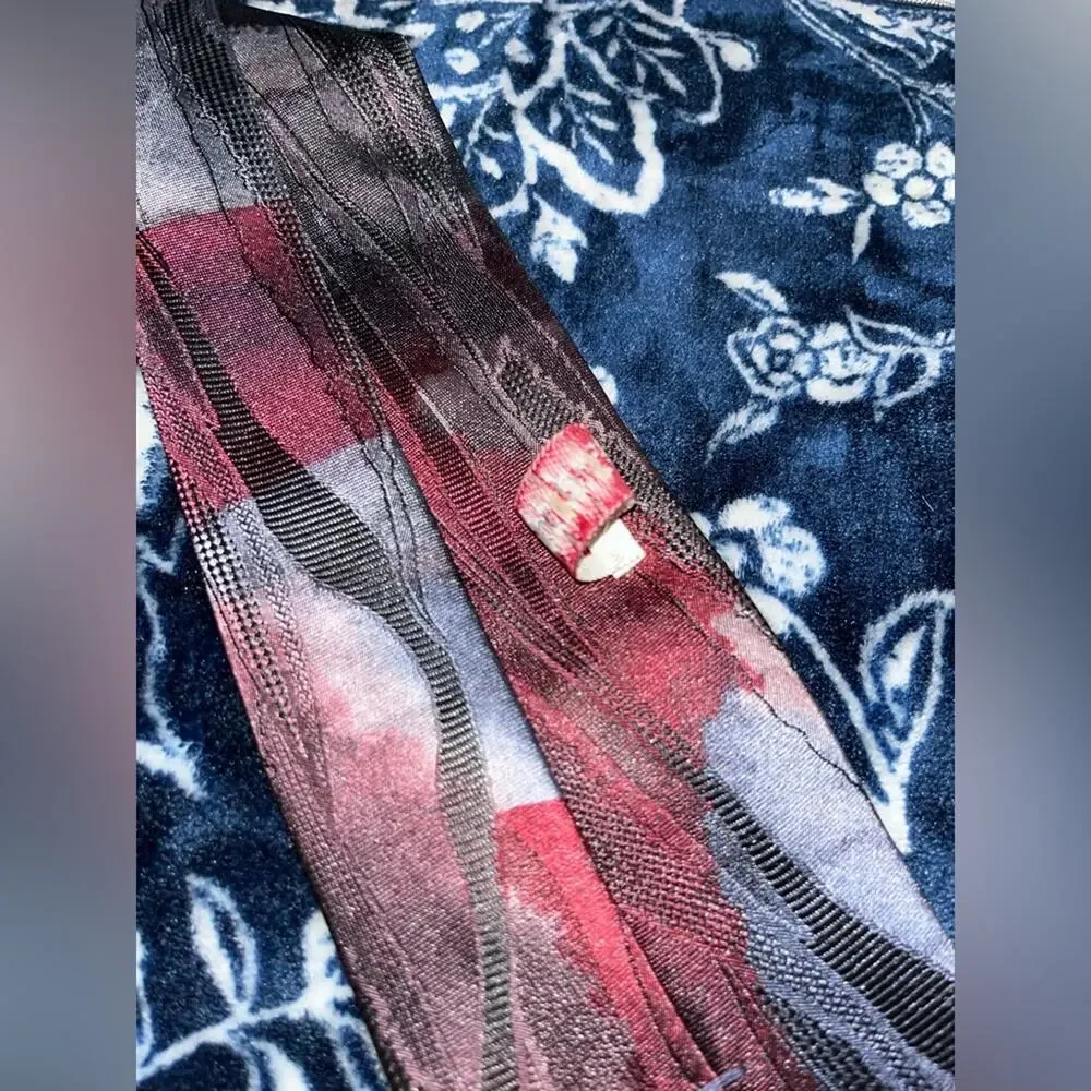 Windridge Classic Abstract Necktie